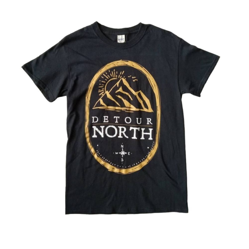 Gildan Black Unisex Detour North Indie Alternative Graphic Band Tee Adult Small